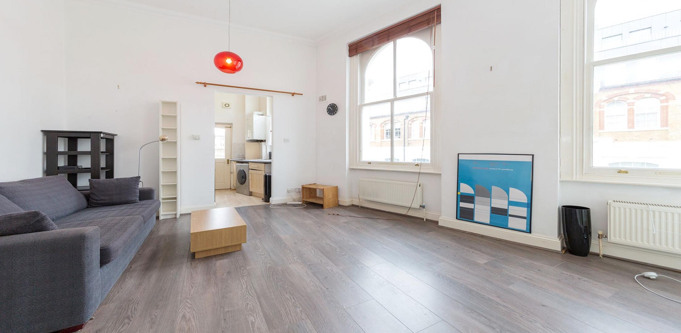 			Private Roof Terrace, 1 Bedroom, 1 bath, 1 reception Flat			 Canterbury Road, QUEENS PARK